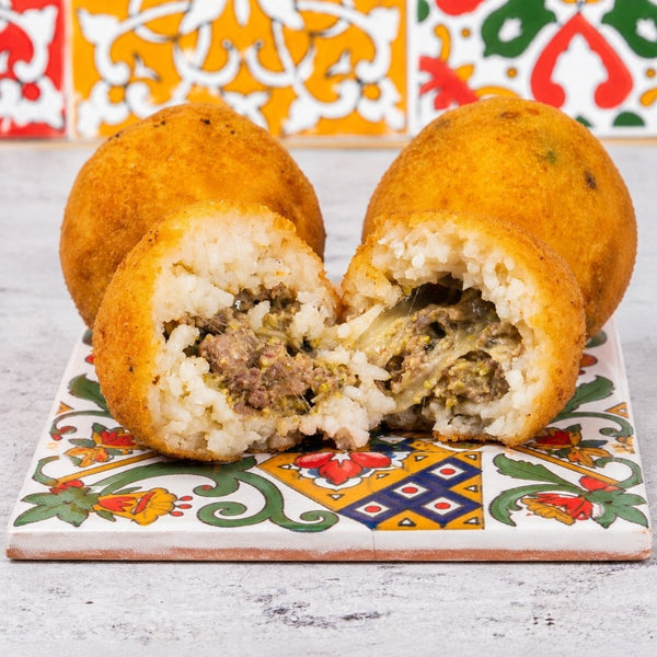 Arancini ai funghi con pistacchio e salsiccia - SicilyAddict
