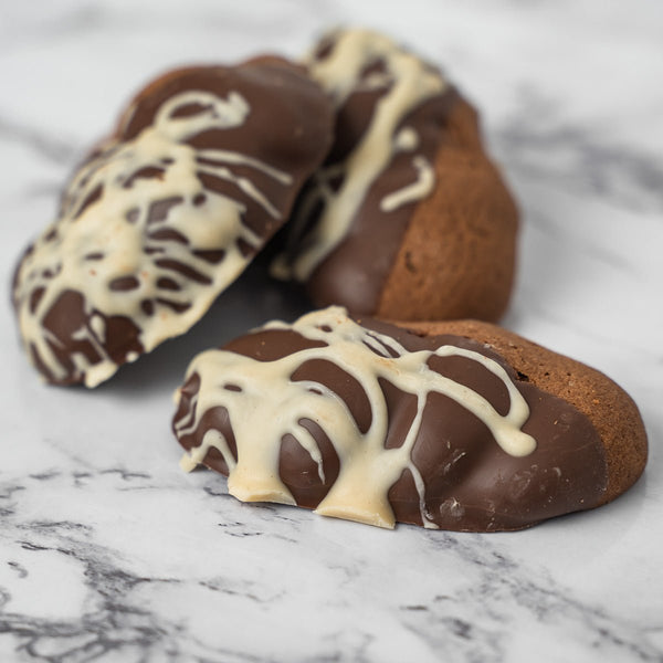Biscottini al cioccolato e nocciole Ciokobueno 250 g - SicilyAddict