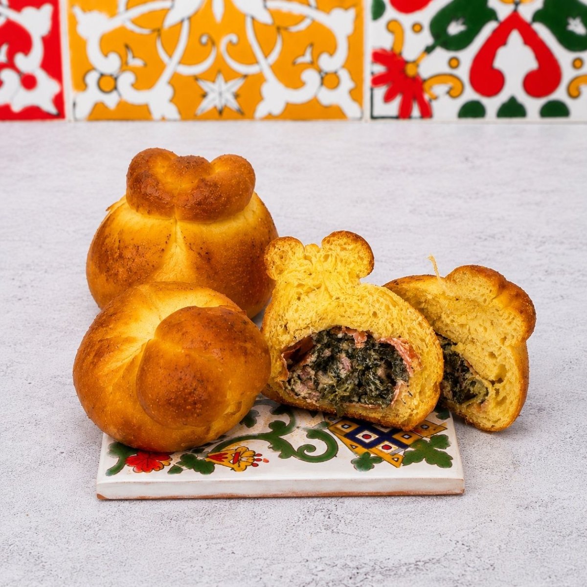 Brioche co' tuppo salata provolino 180g x 4 Pezzi - SicilyAddict