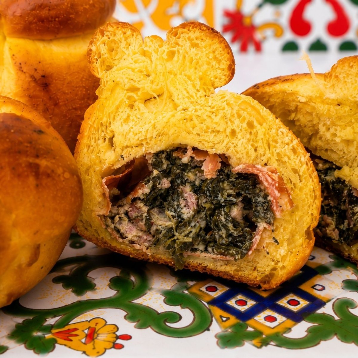 Brioche co' tuppo salata provolino 180g x 4 Pezzi - SicilyAddict