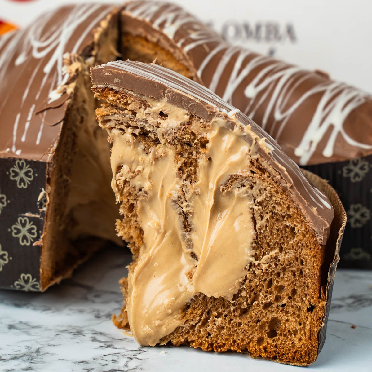 Colomba artigianale BUENISSIMA 1,3kg extrafarcita con 500g di crema dolcebueno - SicilyAddict