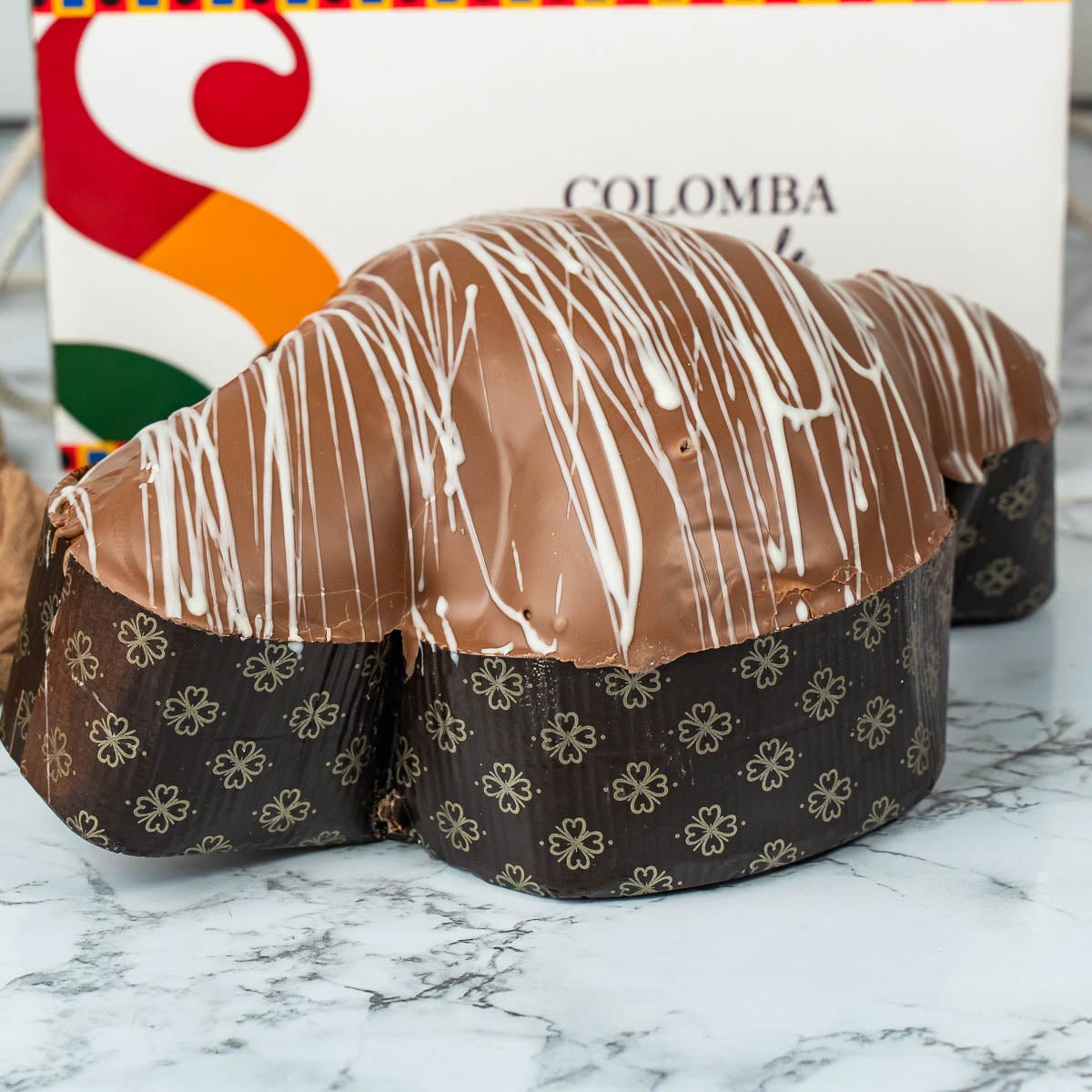 Colomba artigianale BUENISSIMA 1,3kg extrafarcita con 500g di crema dolcebueno - SicilyAddict