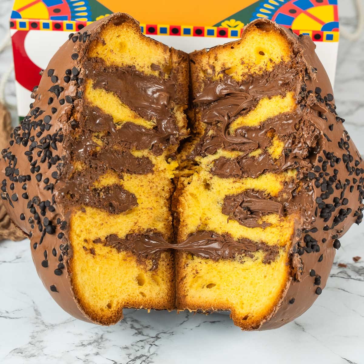 Colomba artigianale CIOCCOLATOSA 1,3kg extrafarcita con 500g di crema cioccolato - SicilyAddict