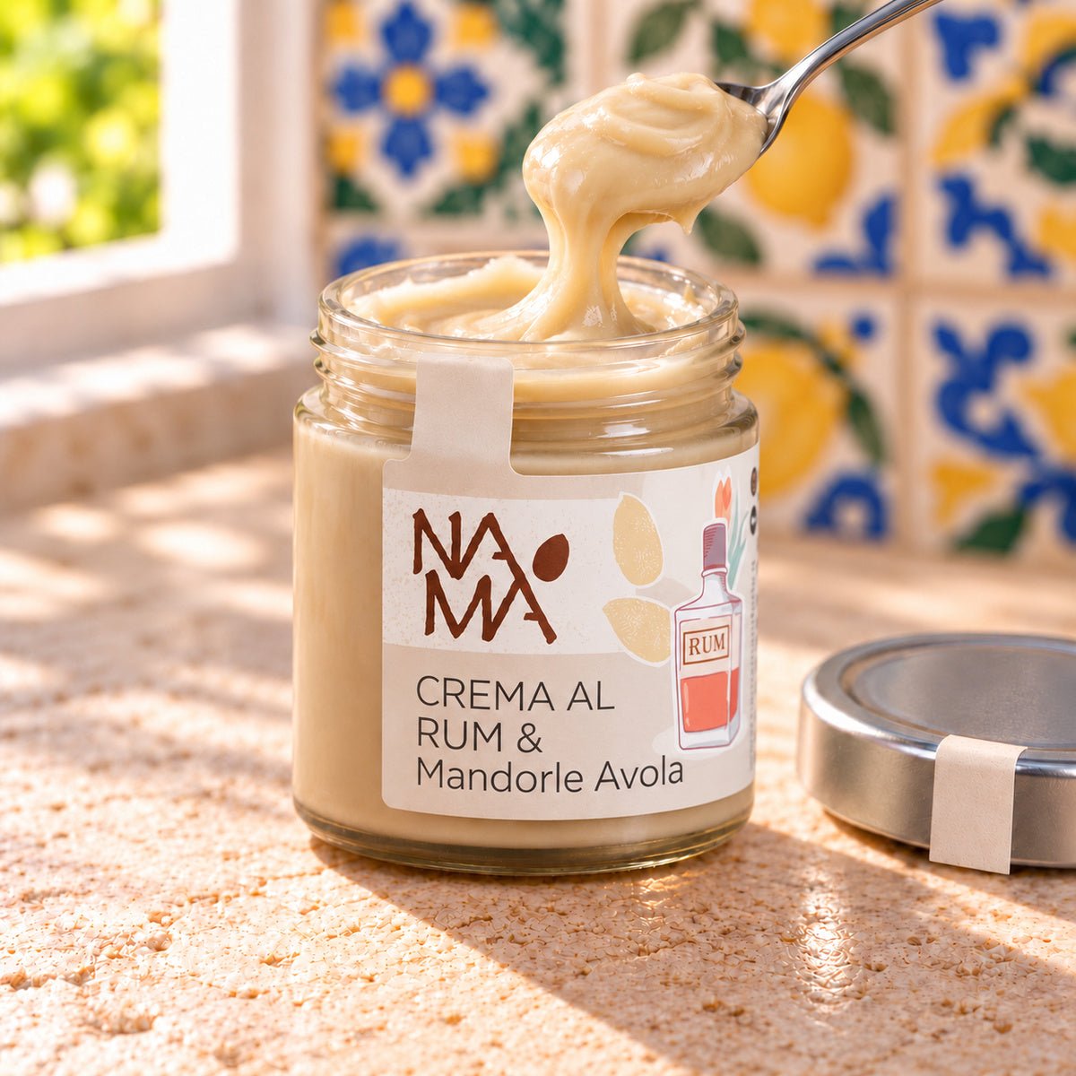 Crema al rum e mandorle di Avola Namà - SicilyAddict