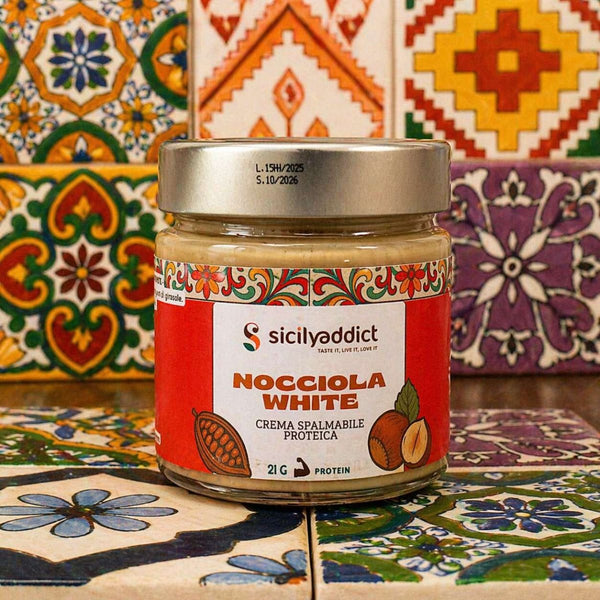 Crema proteica senza zucchero gusto nocciola white 200g - SicilyAddict