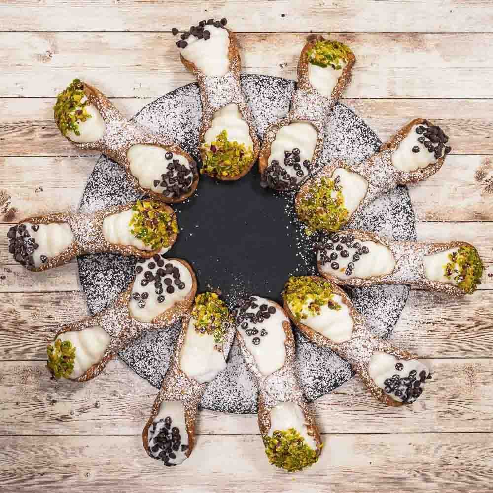 Kit cannoli siciliani con ricotta di pecora - SicilyAddict