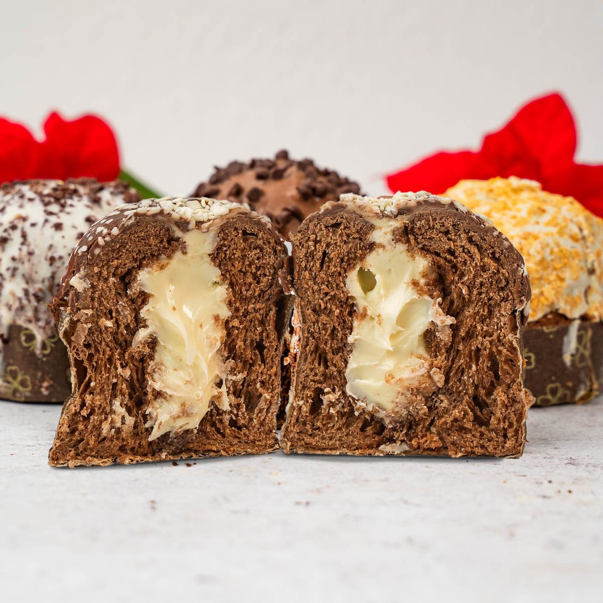 Panettoncino artigianale ai Tre Cioccolati - SicilyAddict
