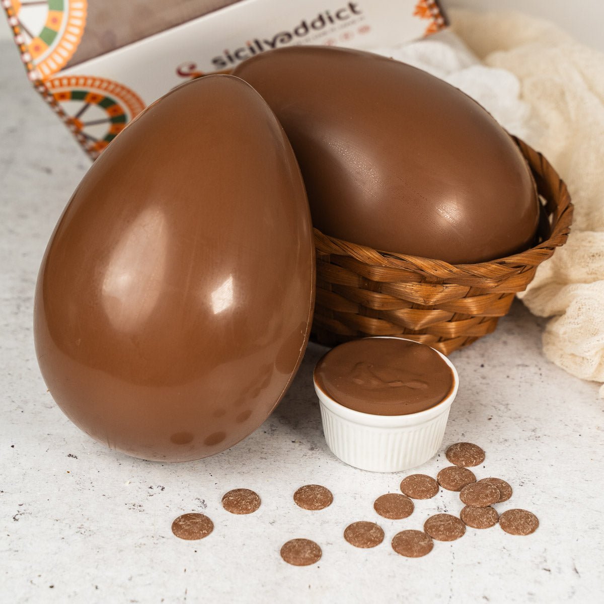 Uovo di Pasqua artigianale al cioccolato al latte 350g - SicilyAddict