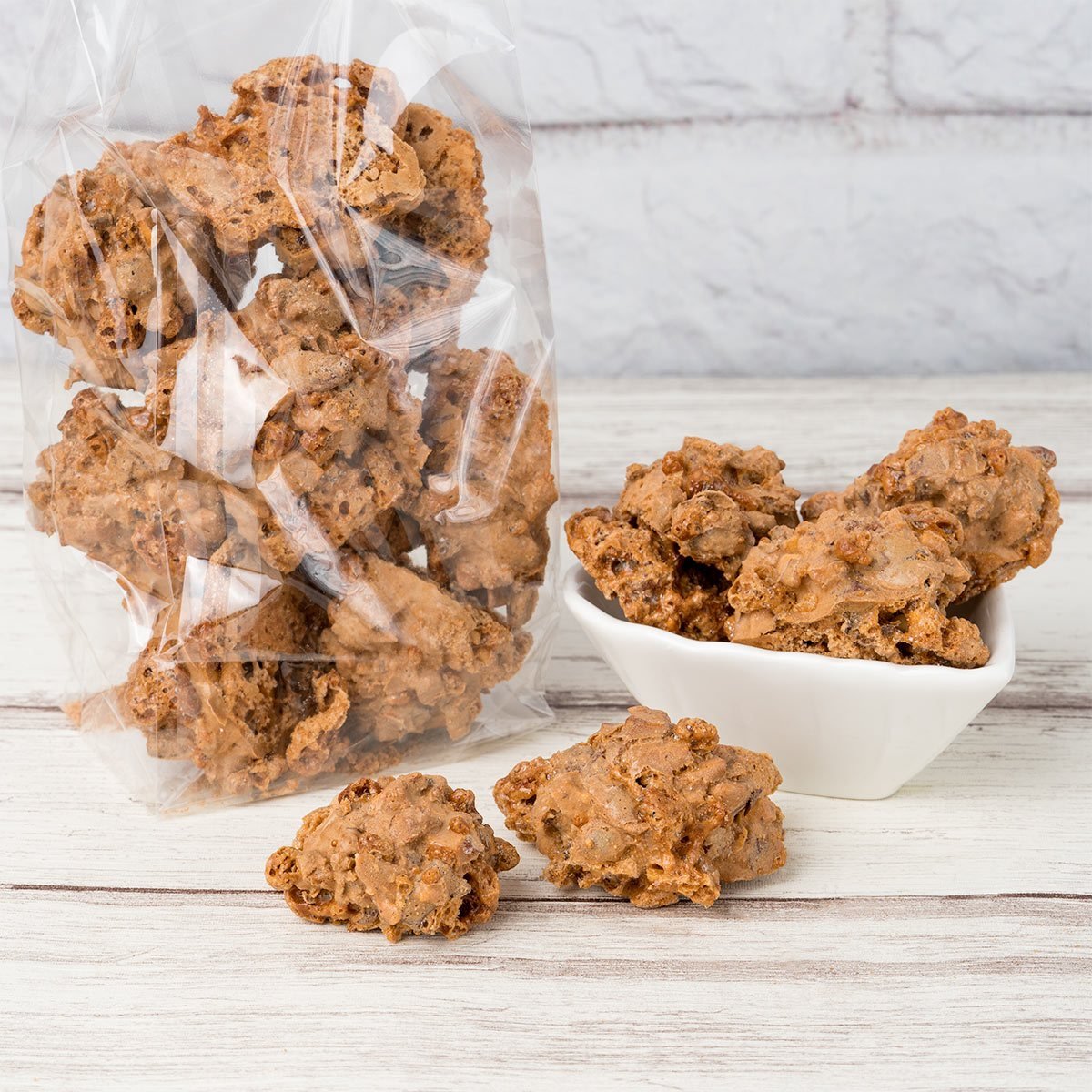 Biscotti croccanti alle nocciole Brutti ma Buoni 250g - SicilyAddict