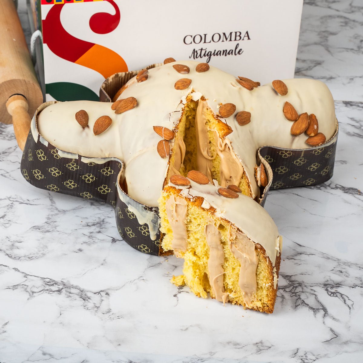 Colomba artigianale farcita alla mandorla 1,1kg - SicilyAddict