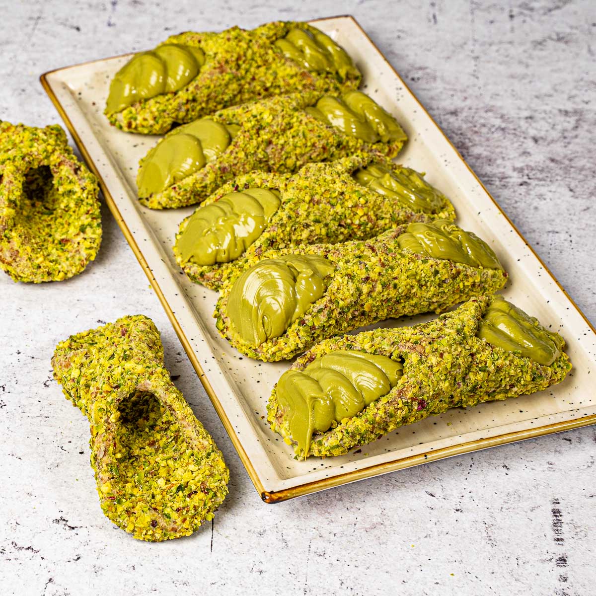 Kit cannoli siciliani pistacchio lovers - SicilyAddict