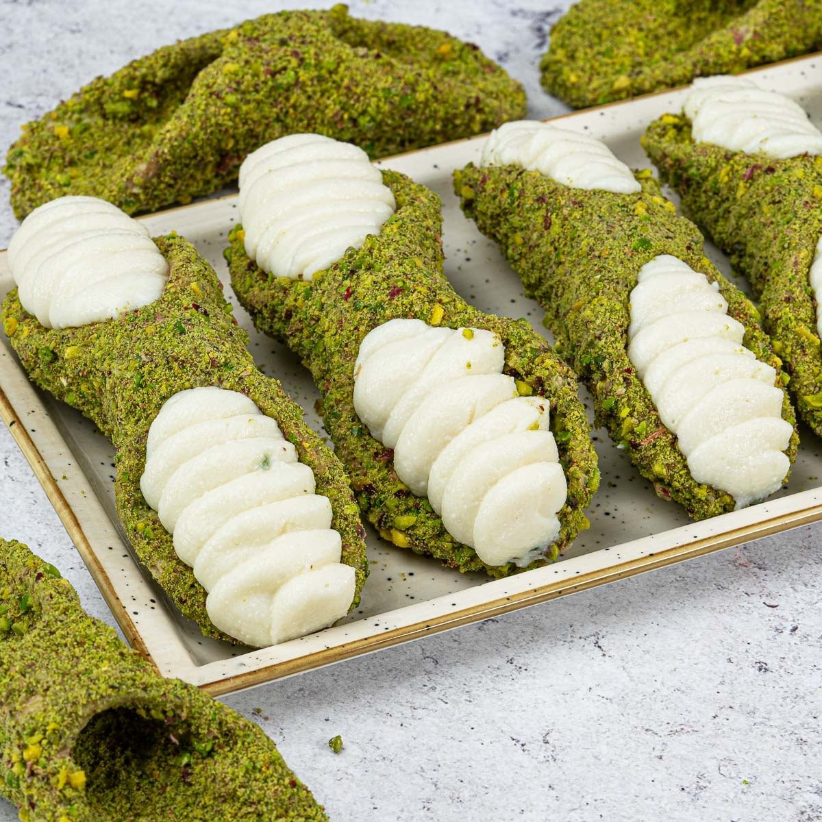 Kit cannoli siciliani pistacchio lovers - SicilyAddict