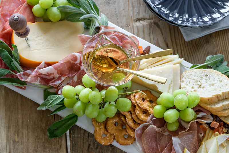 Tagliere di salumi e formaggi, cosa mettere e come presentarlo