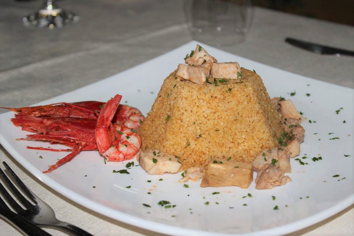 Cous cous siciliano, storia e ricetta originale da non perdere - SicilyAddict