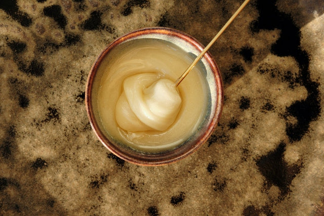 Crema dolce alla manna in una ciotola