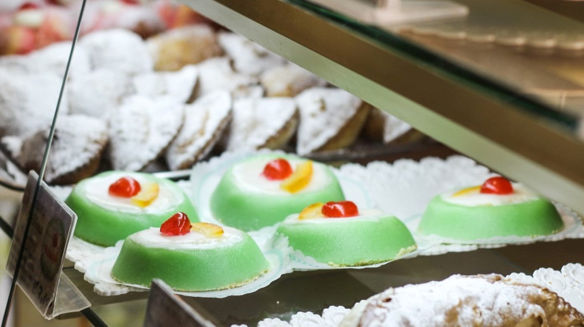 Pasta di mandorle, come usarla in cucina - SicilyAddict