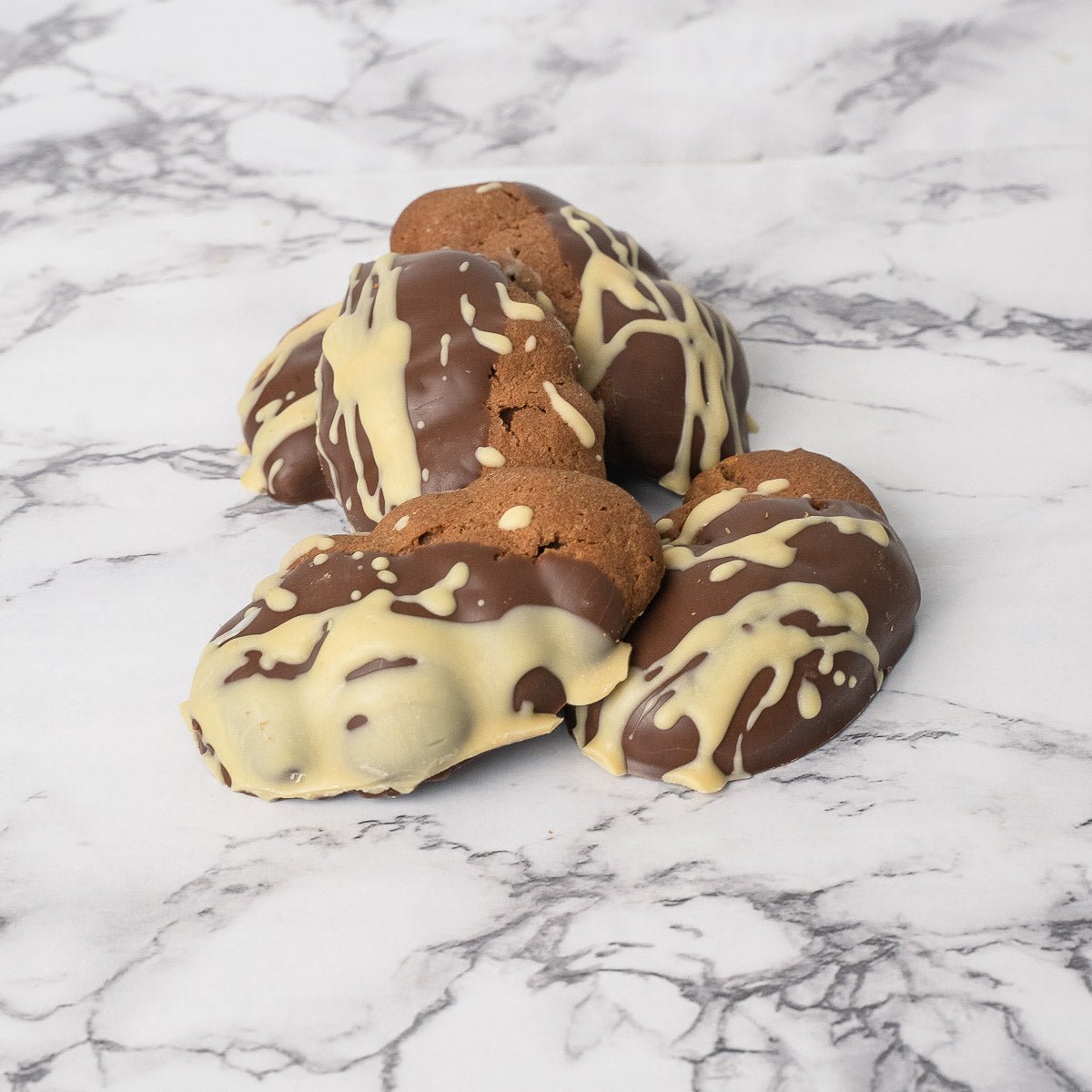 Biscottini al caramello e cioccolato Ciokocaramel 250 g - SicilyAddict