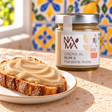 Crema al rum e mandorle di Avola Namà - SicilyAddict