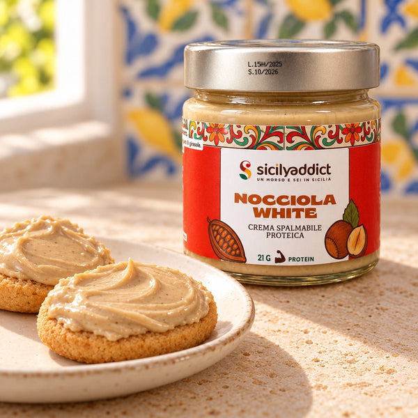 Crema proteica senza zucchero gusto nocciola white 200g - SicilyAddict