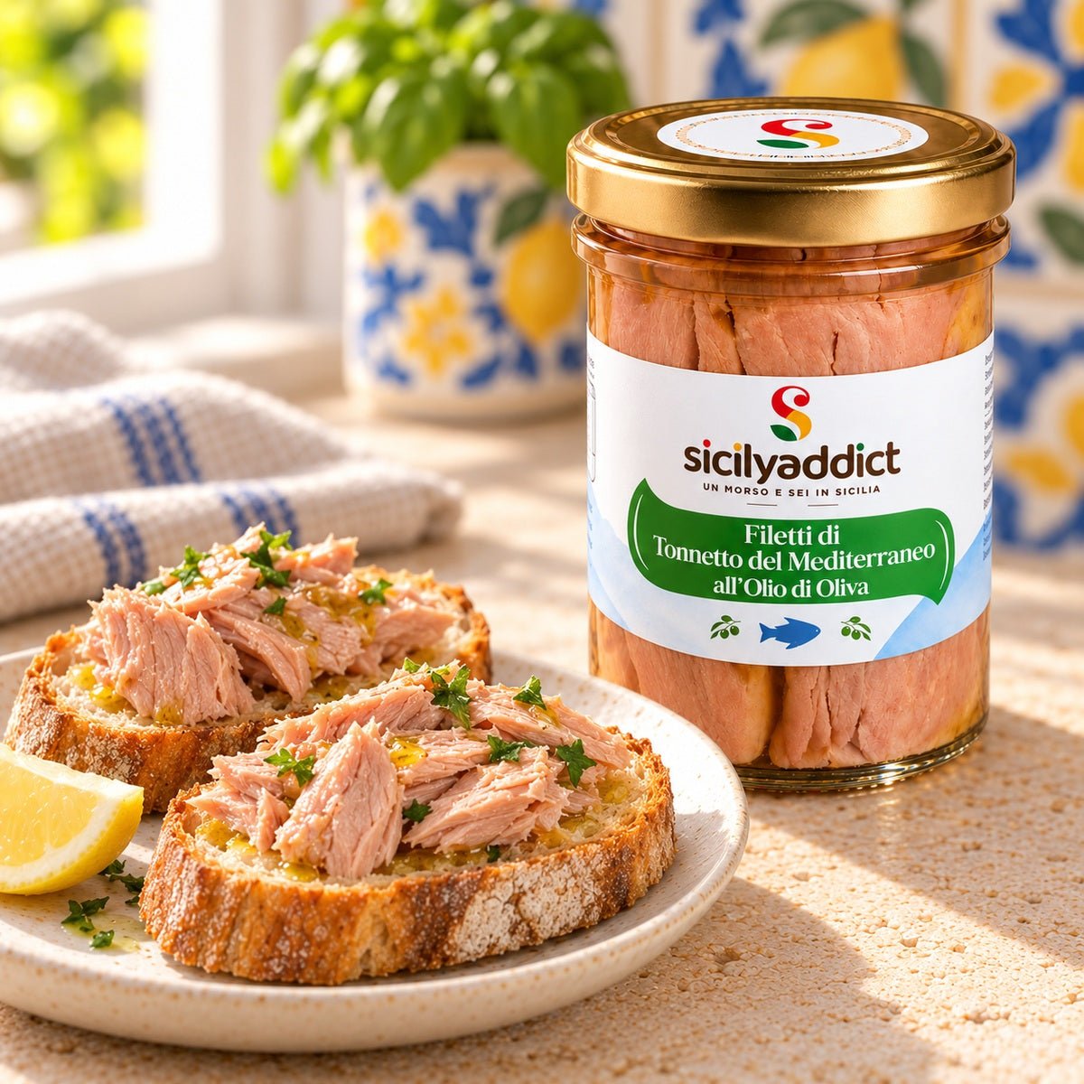 Filetti di Tonnetto del Mediterraneo in olio di oliva 200g - SicilyAddict