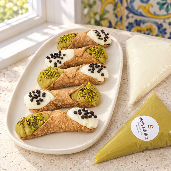 Kit cannoli con ricotta e crema di pistacchio - SicilyAddict