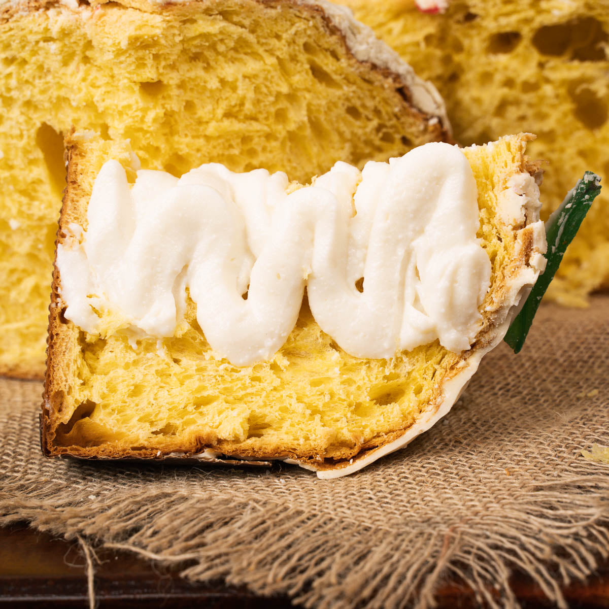 Pancassata 1,2 Kg con extrafarcitura di Ricotta Fresca in sac a poche