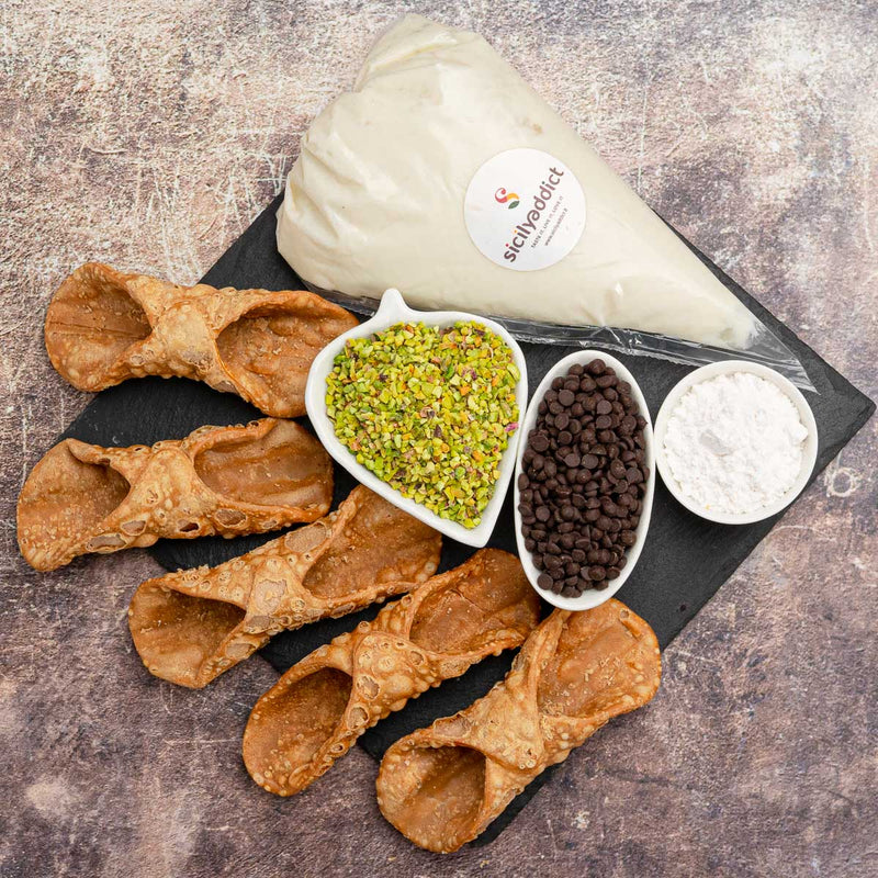 Sicilybox panettone farcito pistacchio 1.1 kg + kit cannolo