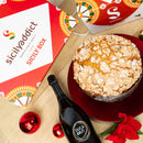 Weihnachtskorb -Tradition auf dem Tisch + Geschenkbox